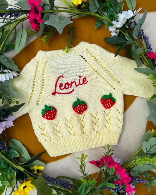 Strawberry cardigan | Hand-knitted | 0-3