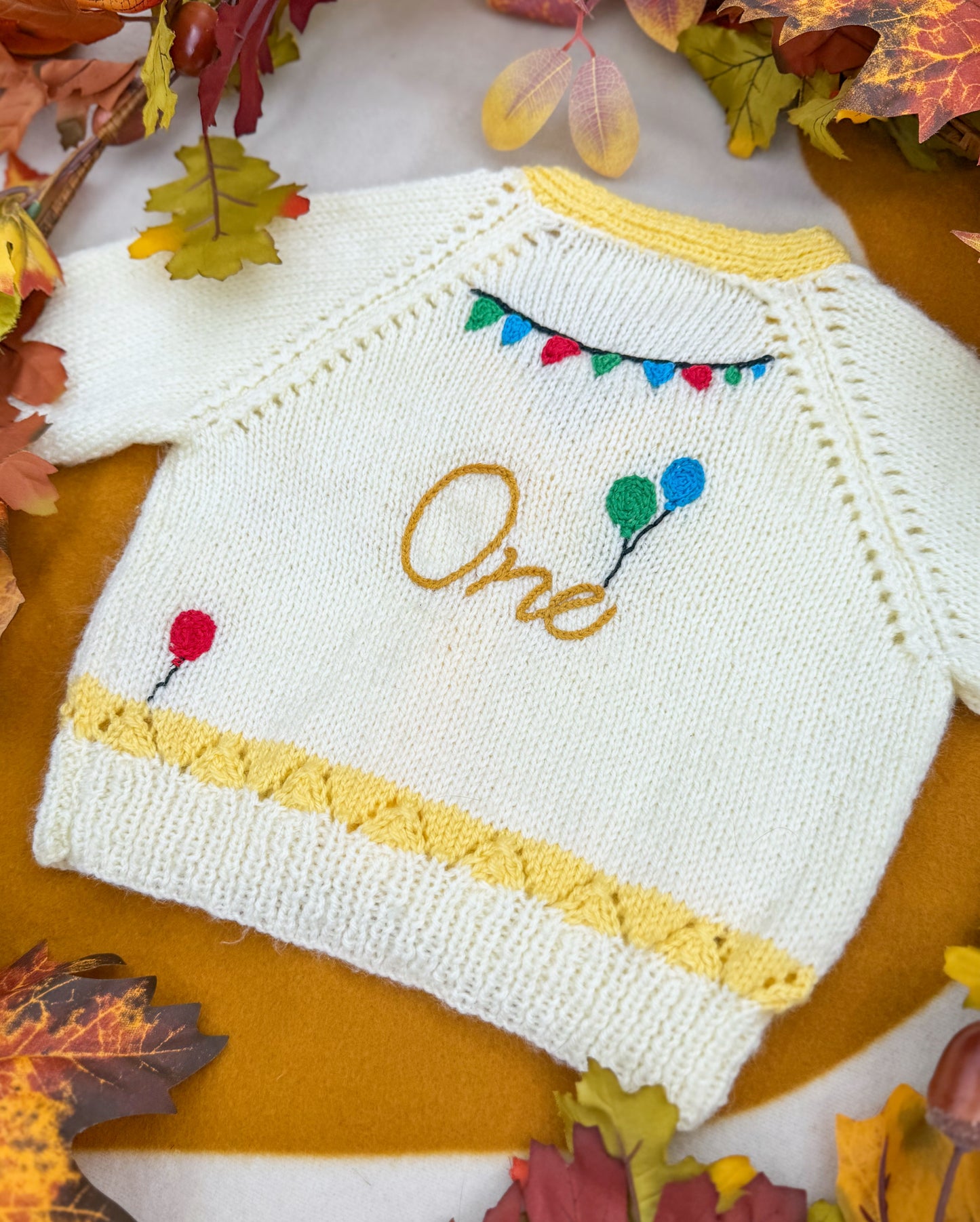 Personalisable birthday cardigan 🎈 | Hand-knitted | 1-5
