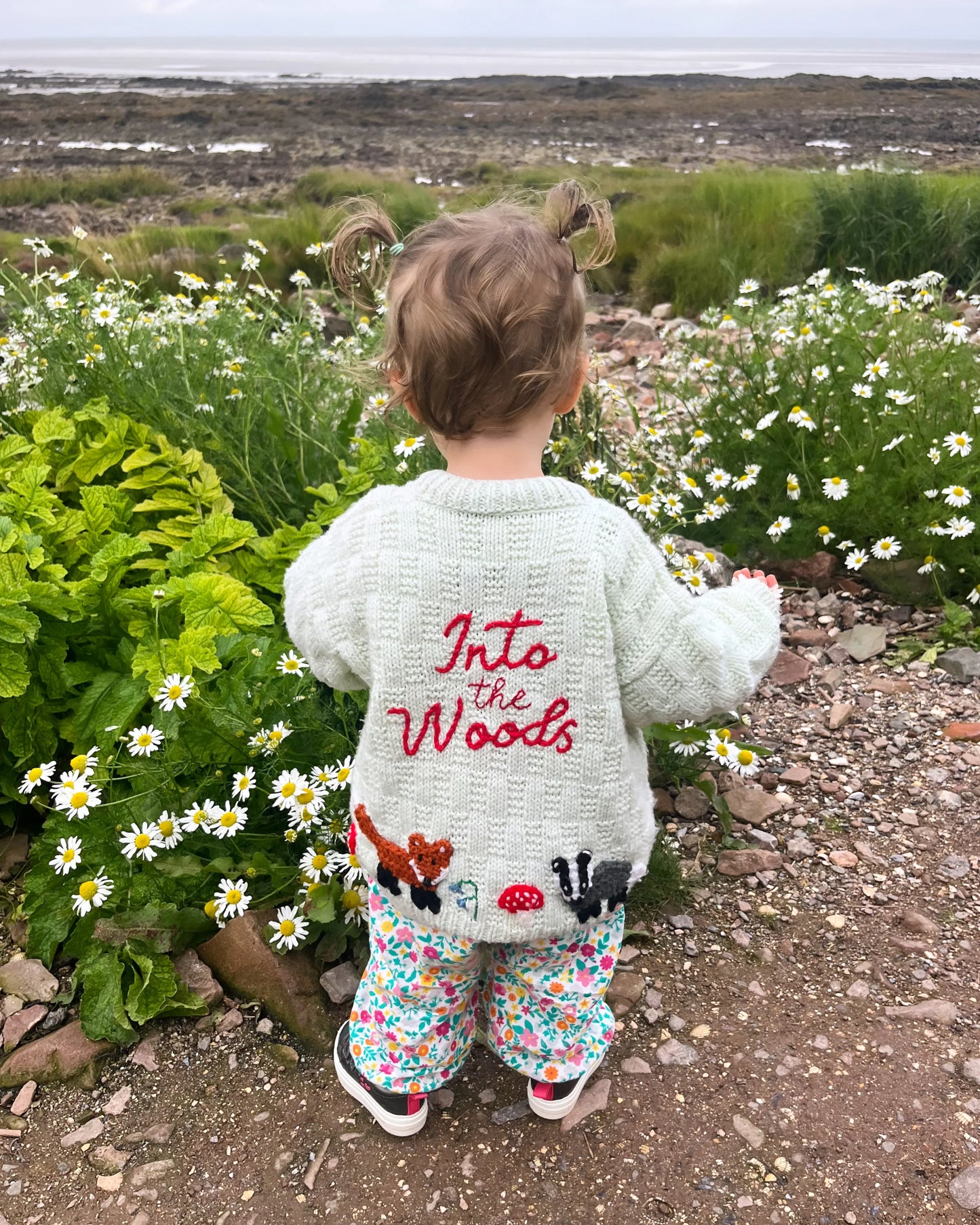 Personalisable 'Into the Woods' cardigan 🌲| Hand-knitted | 1-5