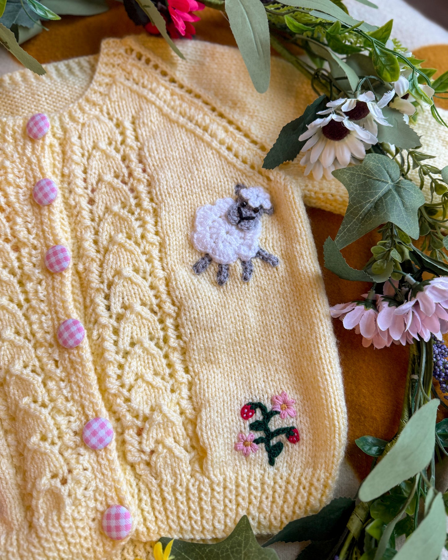 'On the Farm' cardigan | Hand-knitted | 1-5